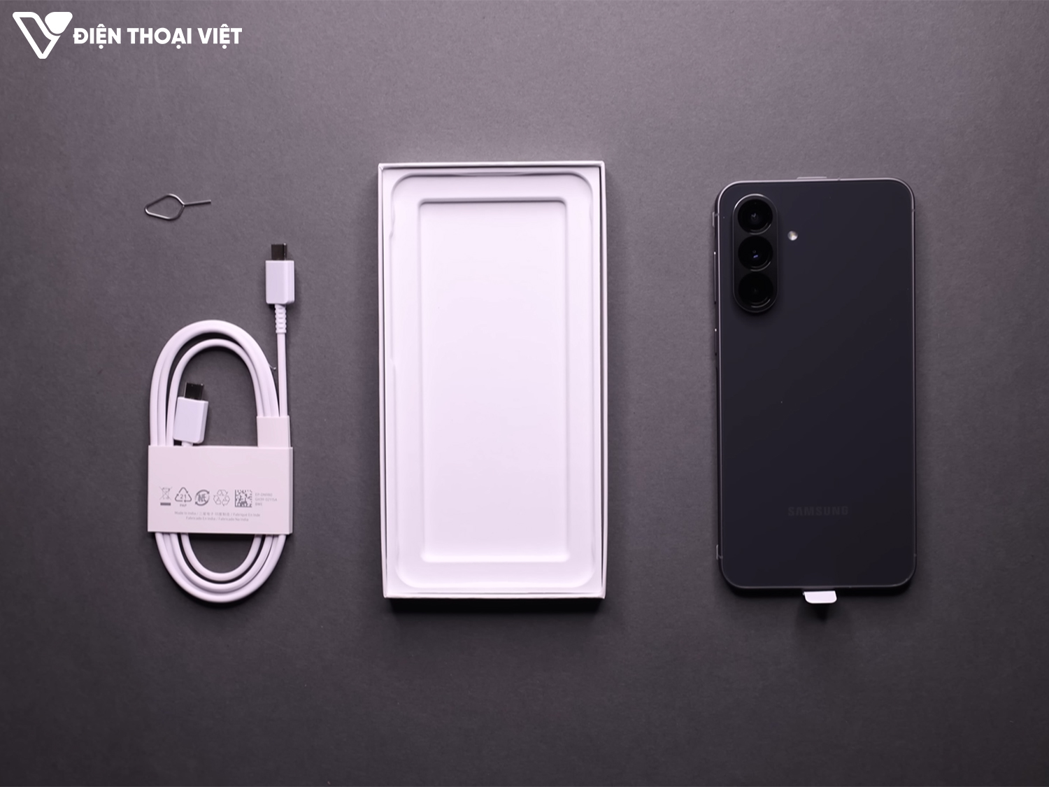 danh-gia-samsung-a56-phu-kien