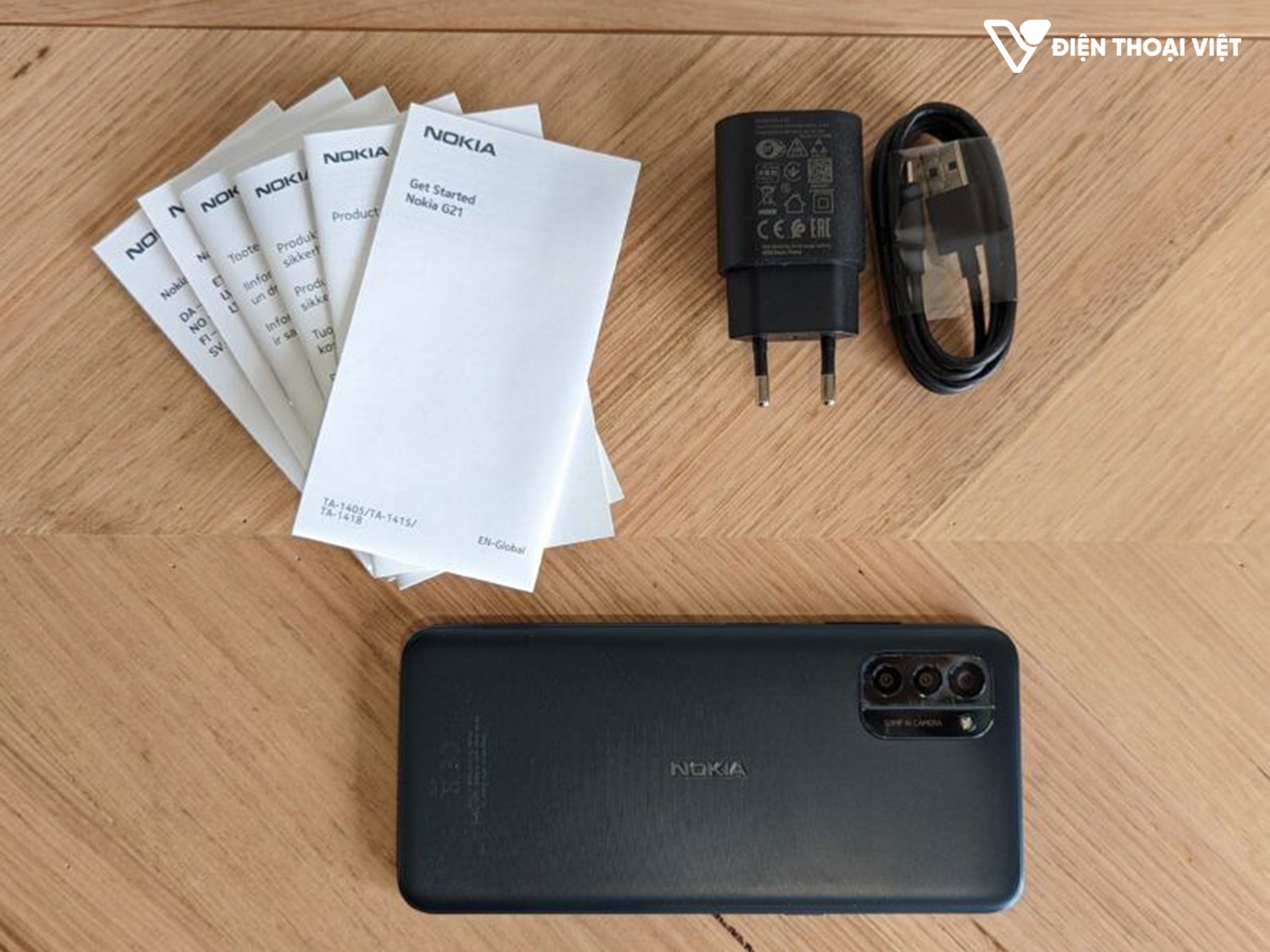 Nokia G21 và bộ sạc