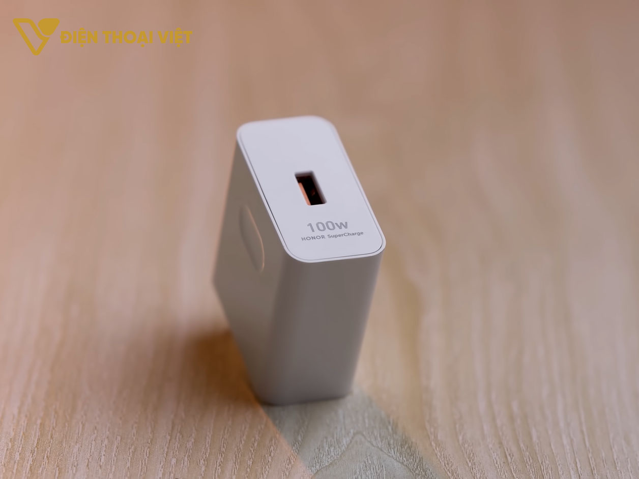 mo-hop-honor-gt-pin-va-sac