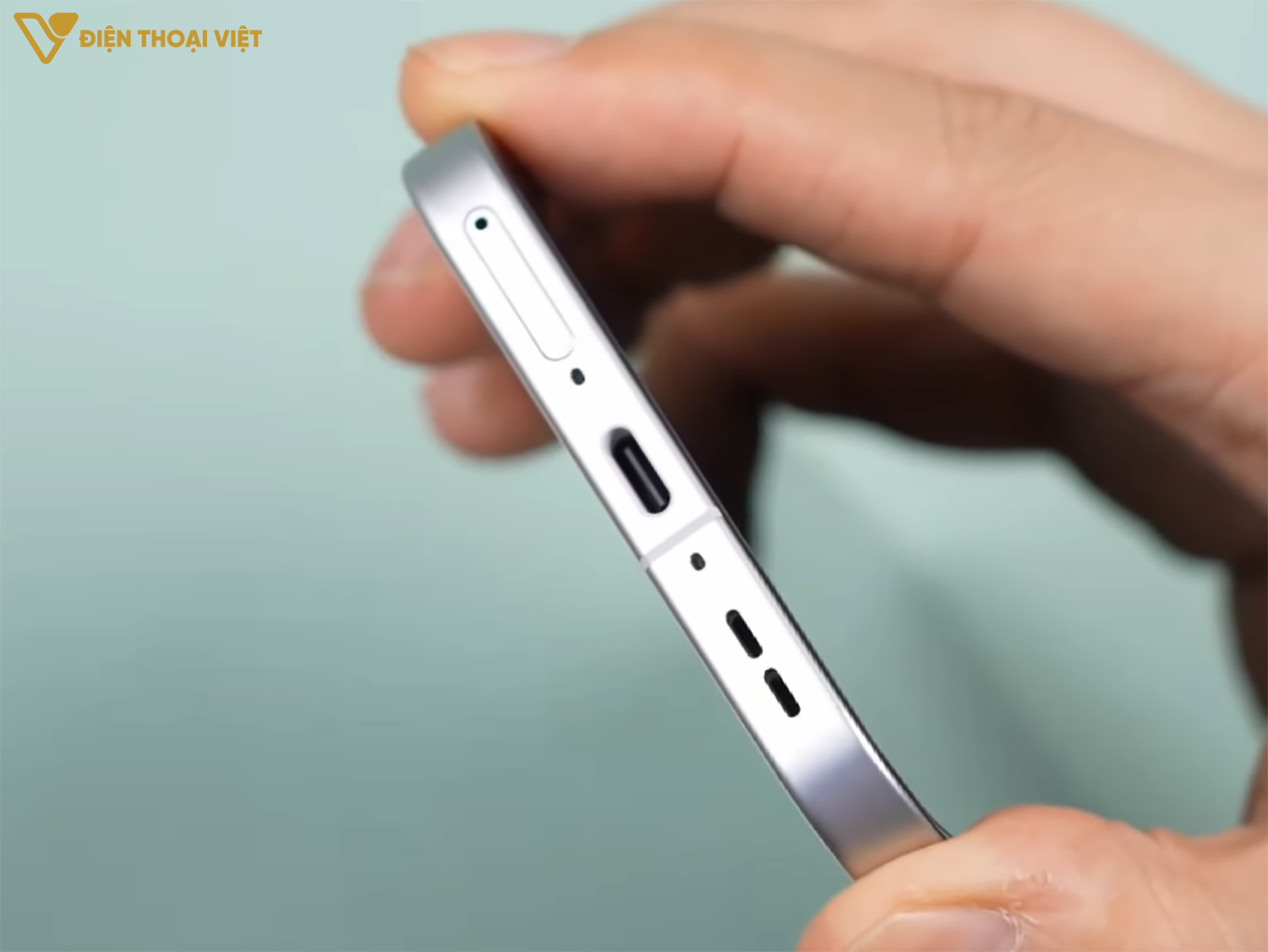 mo-hop-realme-gt8-pro-canh-duoi