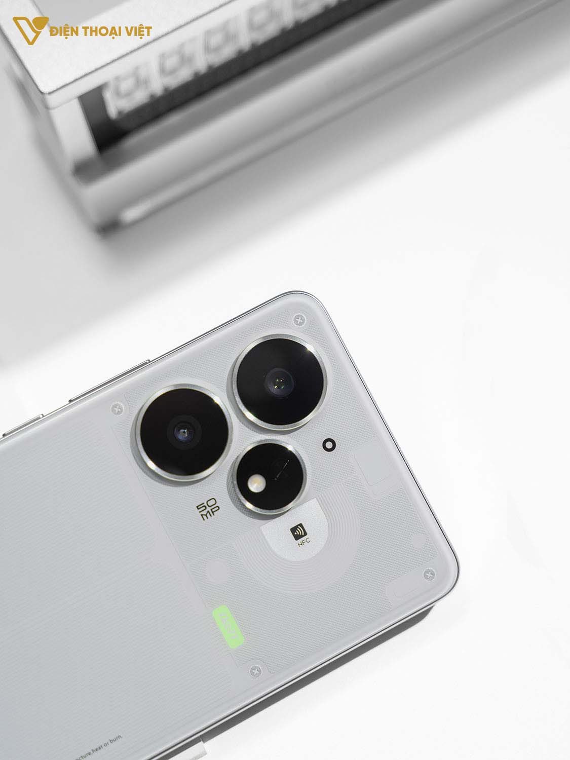 realme-neo7-turbo-camera-sau