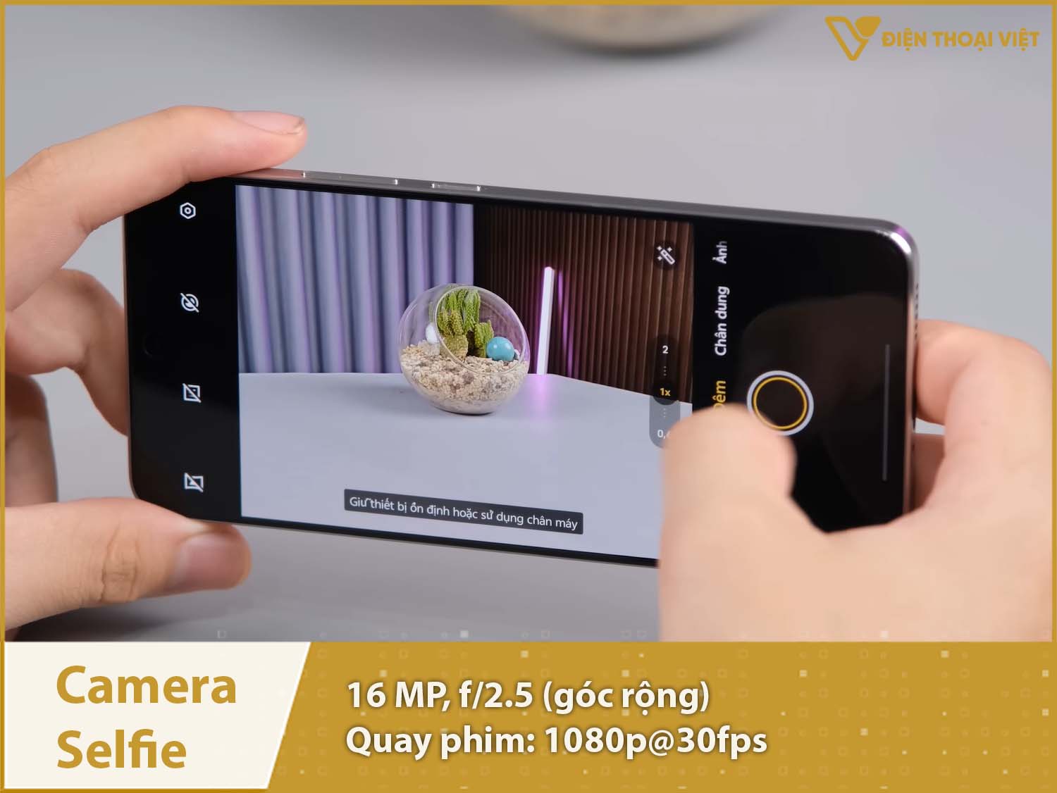 Camera selfie 16MP; Quay phim 1080p