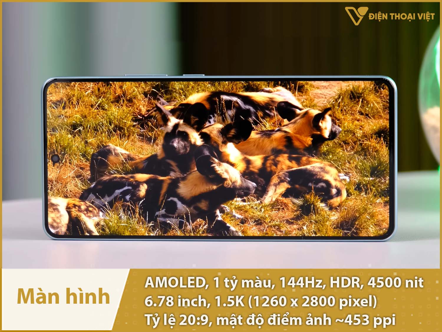 Màn hình 6,78 inch 1.5K, AMOLED 144Hz, độ sáng 4500 nit