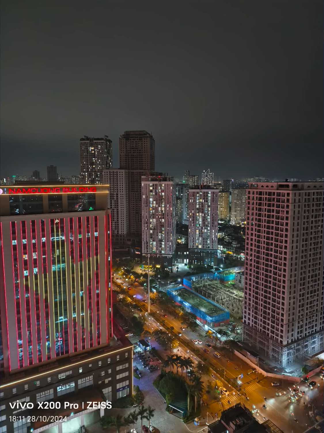 Ảnh chụp đêm 1x